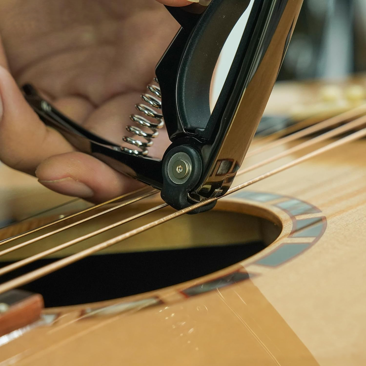 Capo de Guitarra 4 em 1 para G - Electric Guitar Pick Pack avaliação e preço